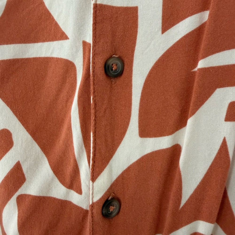 MBX Rust Abstract Short Sleeve Button-Front Shirt - Picture 3 of 4